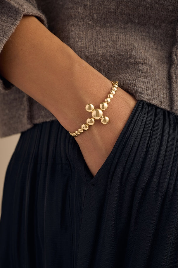 Bangle Cross Bracelet in 18K Gold | Circle of Blessings